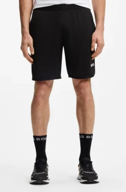 Active Schnell trocknende Shorts aus Stretch-Gewebe mit Taschen
