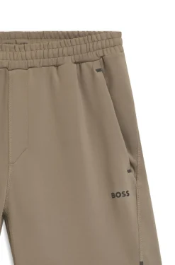 Active Shorts aus schnell trocknendem Gewebe mit reflektierendem Logo