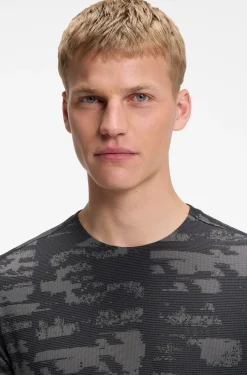Active Slim-Fit T-Shirt mit Jacquard-Muster