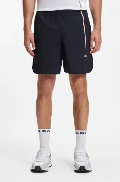 Active Tennis-Shorts aus innovativem NOVA-Gewebe