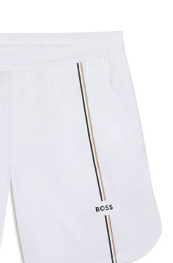 Active Tennis-Shorts aus innovativem NOVA-Gewebe