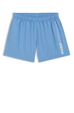 Badeshorts mit mehreren Logos
