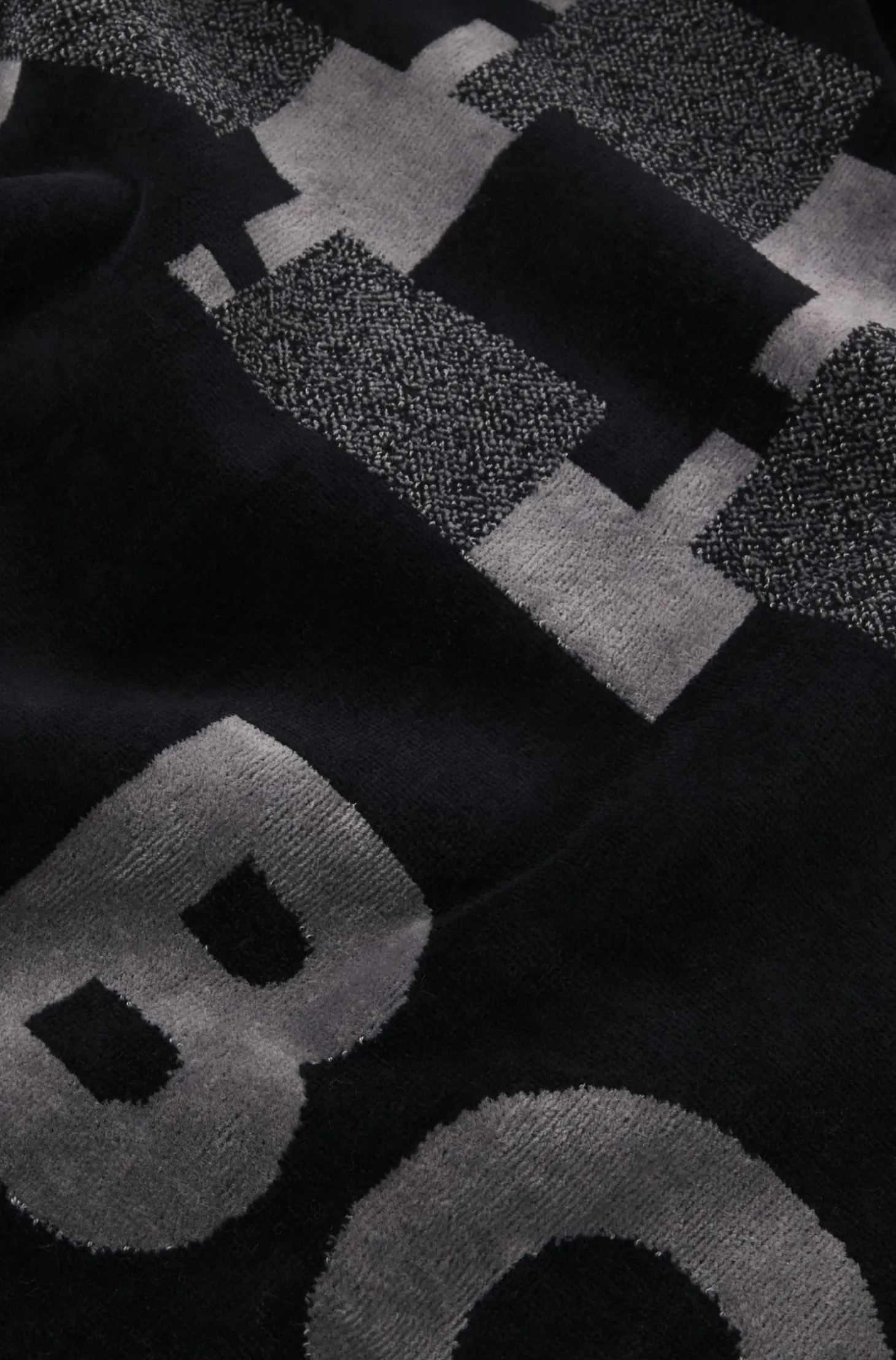 Badetuch aus Baumwoll-Samt mit geometrischem Jacquard-Muster
