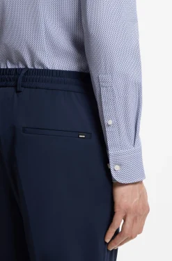 Bedrucktes Slim-Fit Hemd aus Performance-Stretch-Gewebe