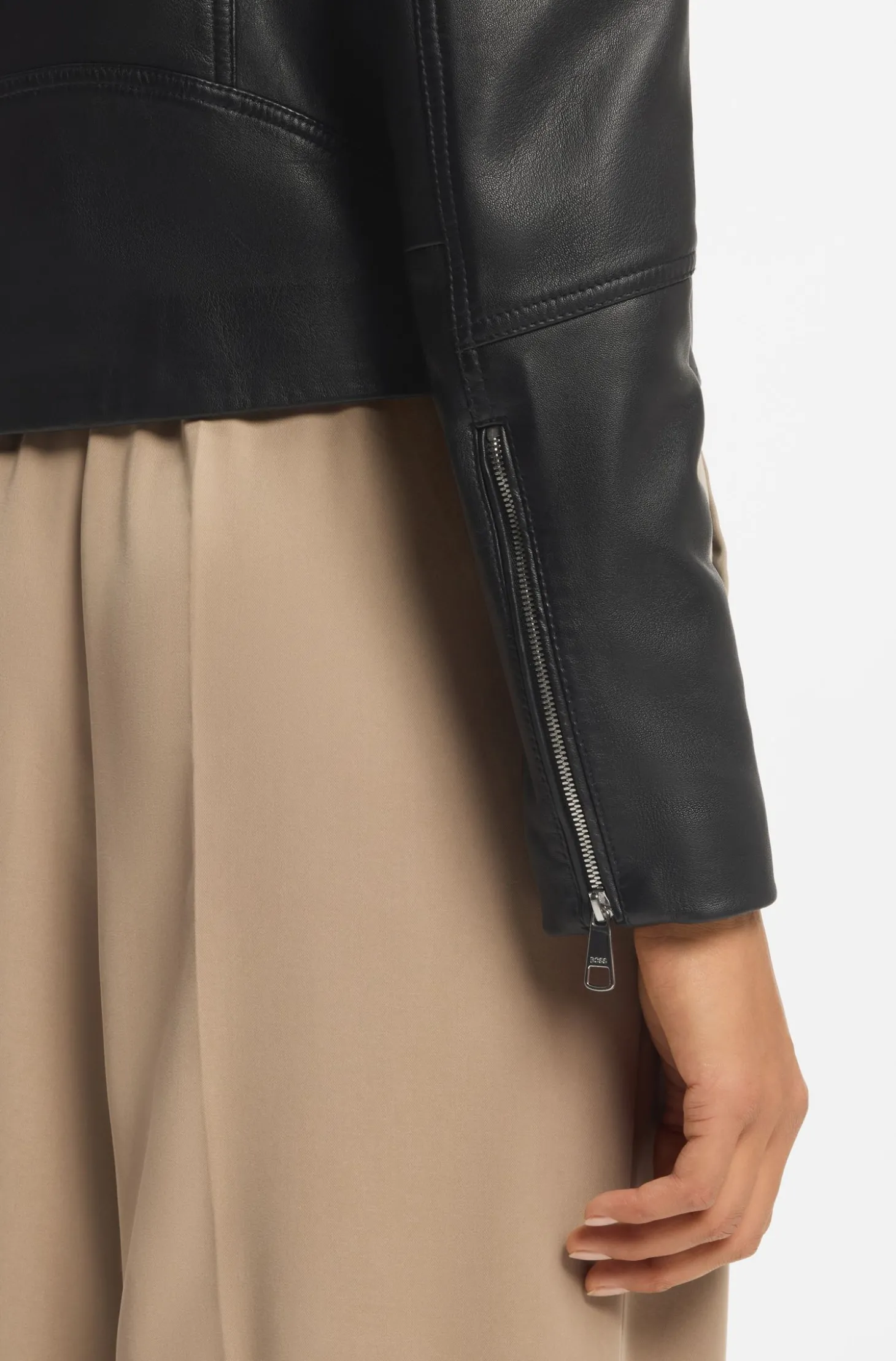 Bikerjacke aus weichem Leder mit Stehkragen