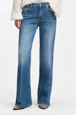 Blaue Bootcut-Jeans aus bequemem Stretch-Denim