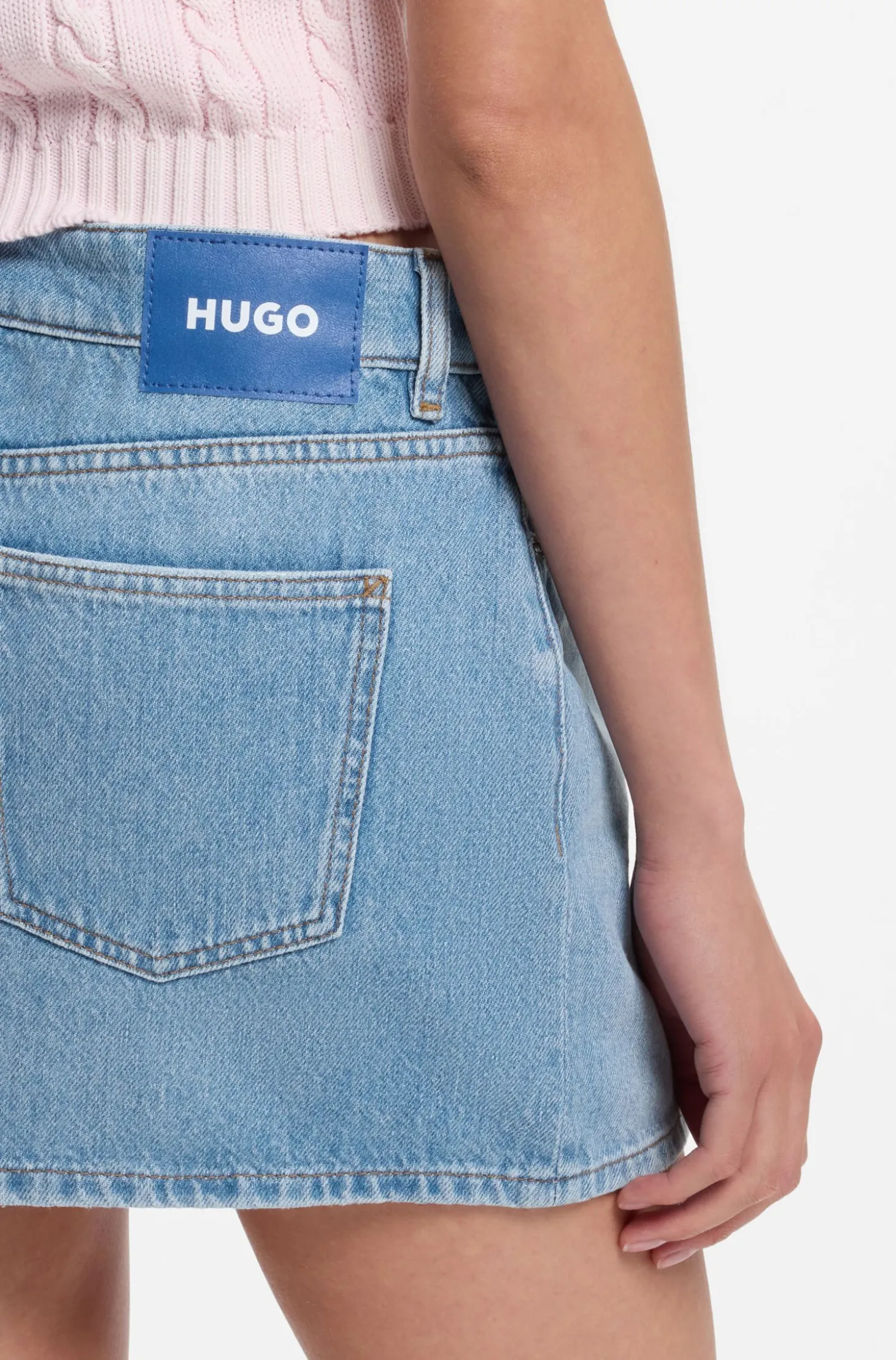 Blauer 5-Pocket-Minirock aus Denim