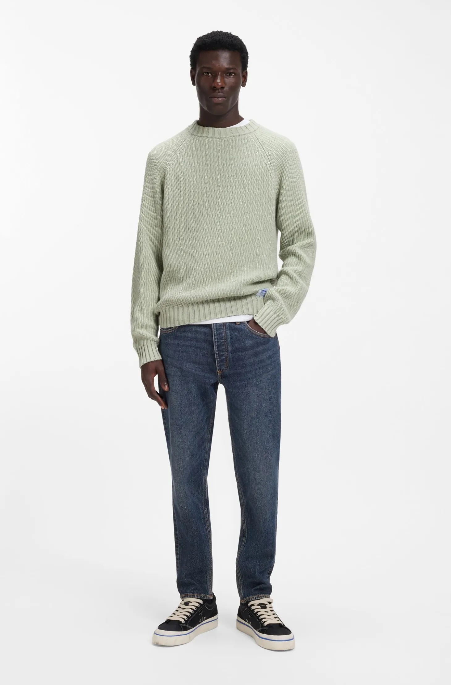 Blaue Tapered-Fit Jeans aus Stretch-Denim