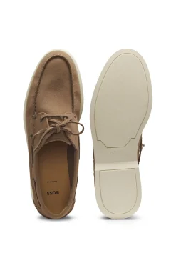Bootschuhe aus Veloursleder mit Kontrastsohle