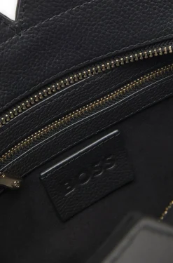 BOSS Revers kleine Tote Bag aus Leder mit Gürtel-Detail