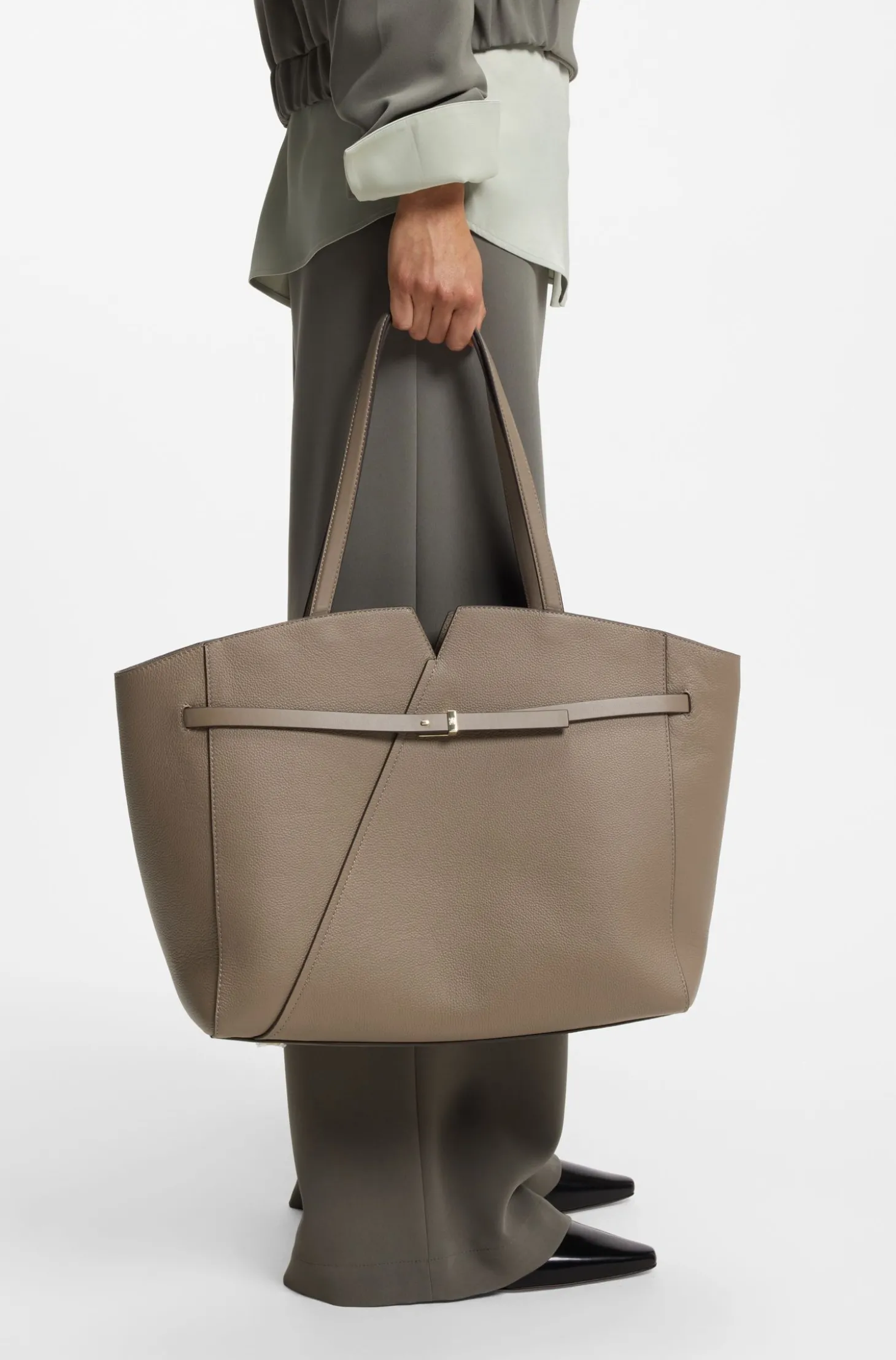 BOSS Revers Tote Bag aus Leder mit Gürtel-Detail