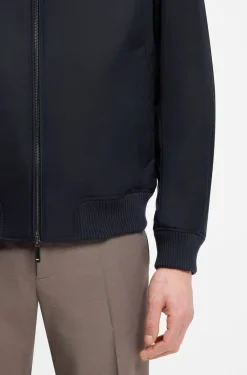 BOSS x ASTON MARTIN Bomberjacke aus wasserabweisendem Twill