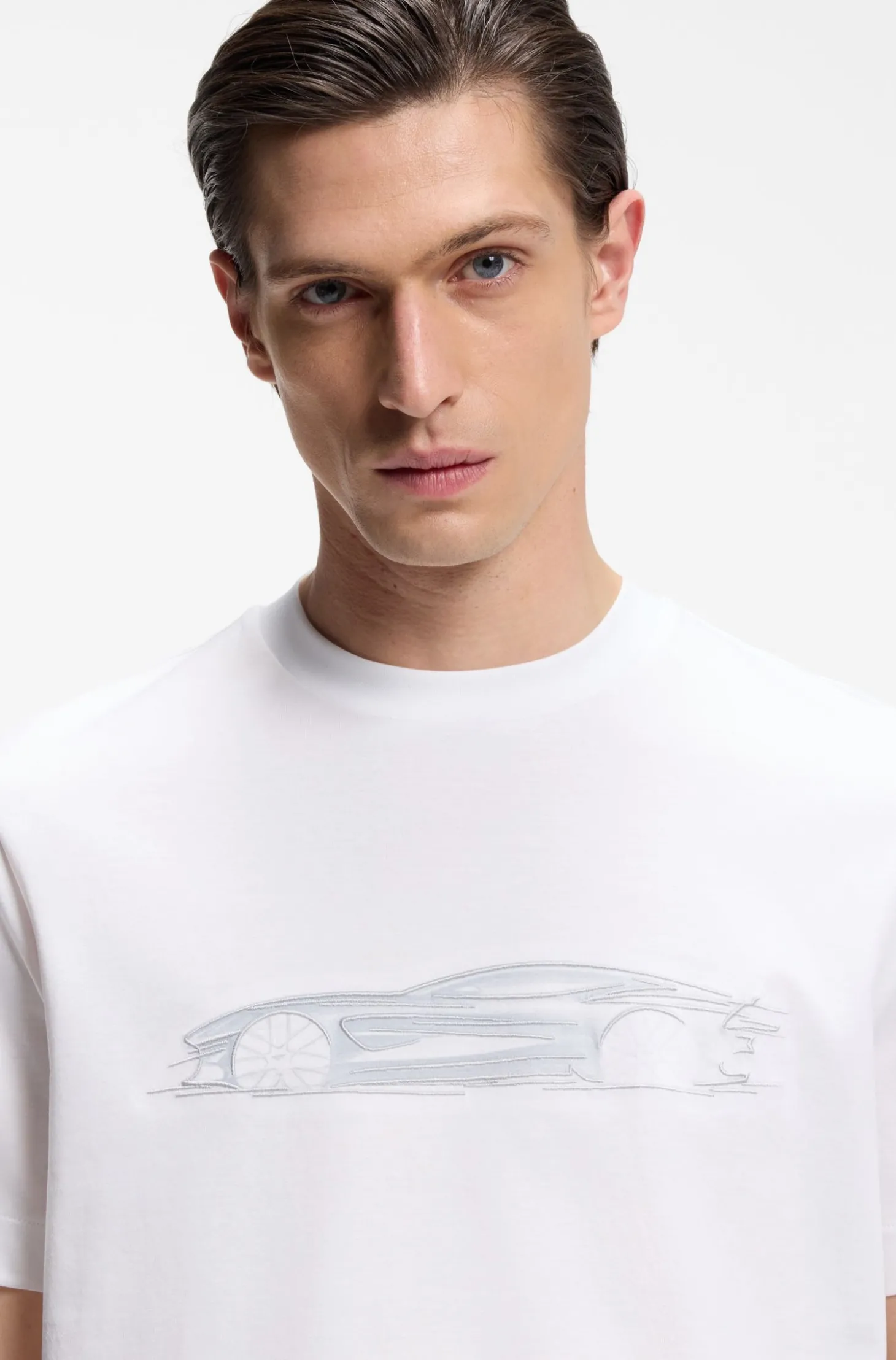 BOSS x ASTON MARTIN T-Shirt aus merzerisierter Baumwolle mit Auto-Artwork