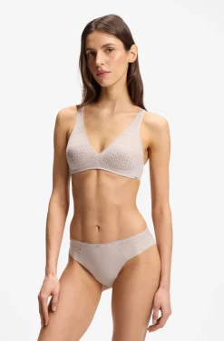Bralette aus super softer Spitze mit goldener Plakette