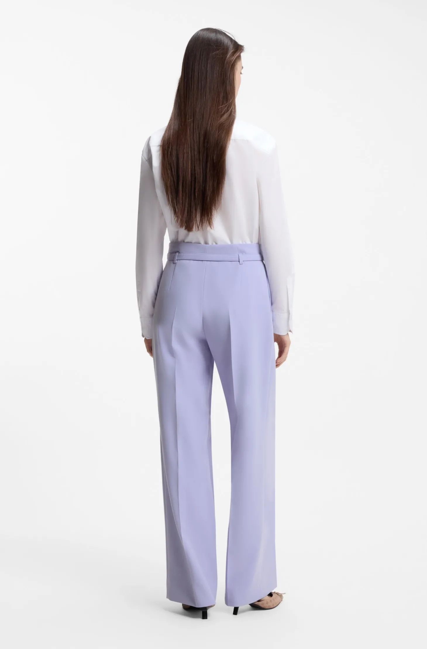 Bundfaltenhose mit Gürtel
