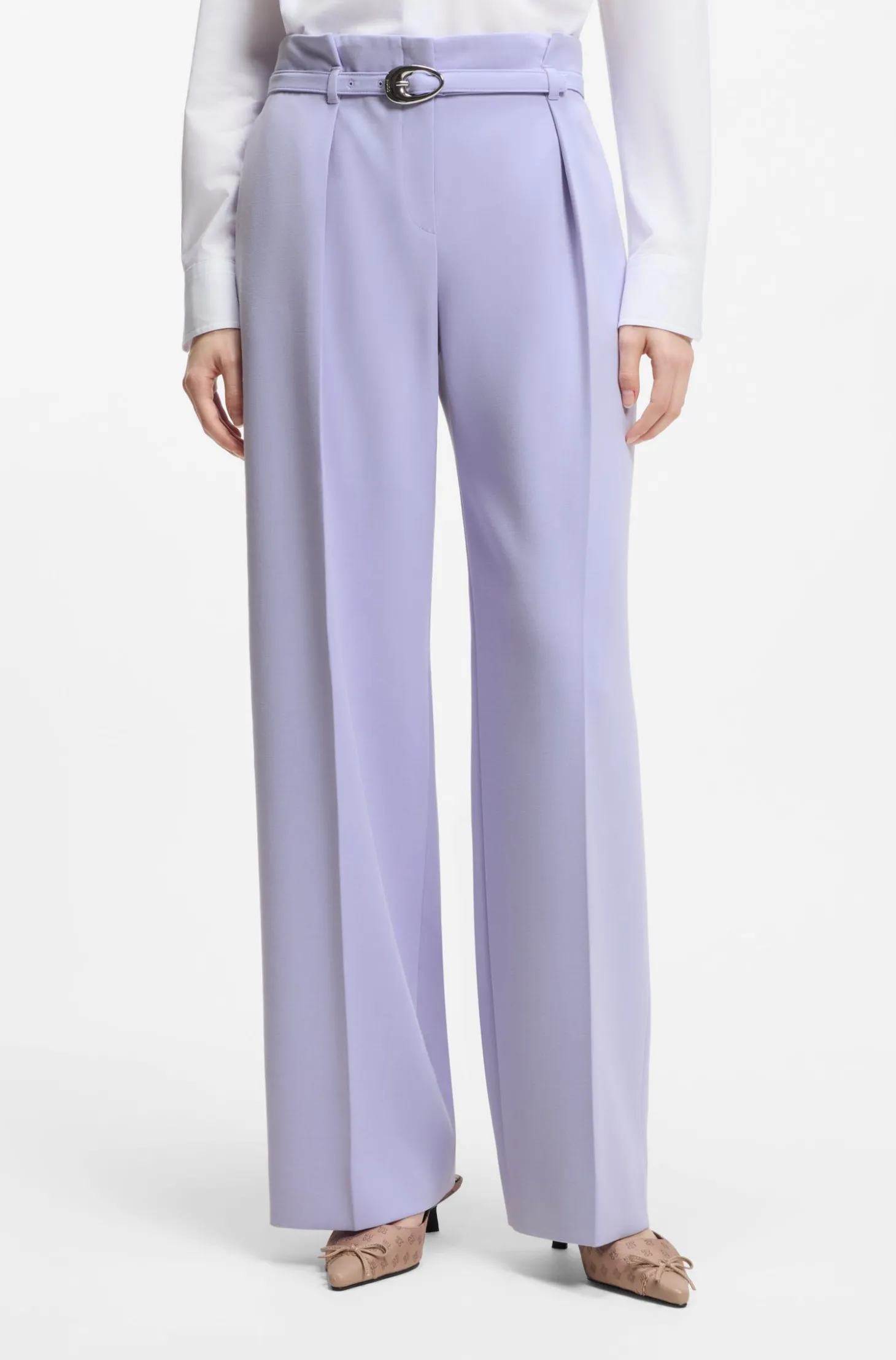 Bundfaltenhose mit Gürtel