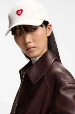 Cap aus Baumwoll-Twill mit Herz-Logo