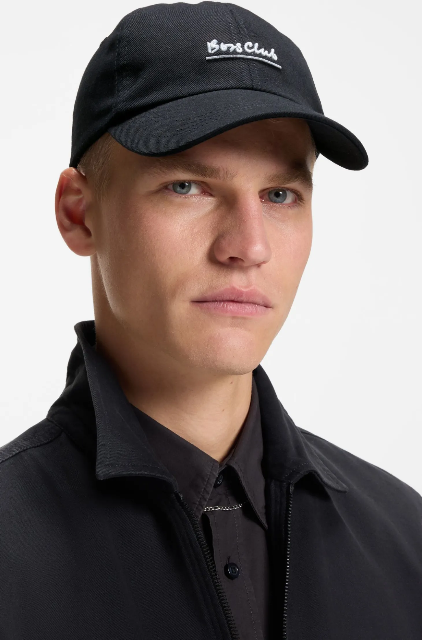 Cap aus Baumwoll-Twill mit Slogan-Stickerei