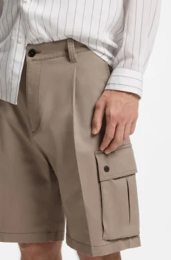 Cargo-Shorts aus Stretch-Baumwolle mit Bundfalten vorn