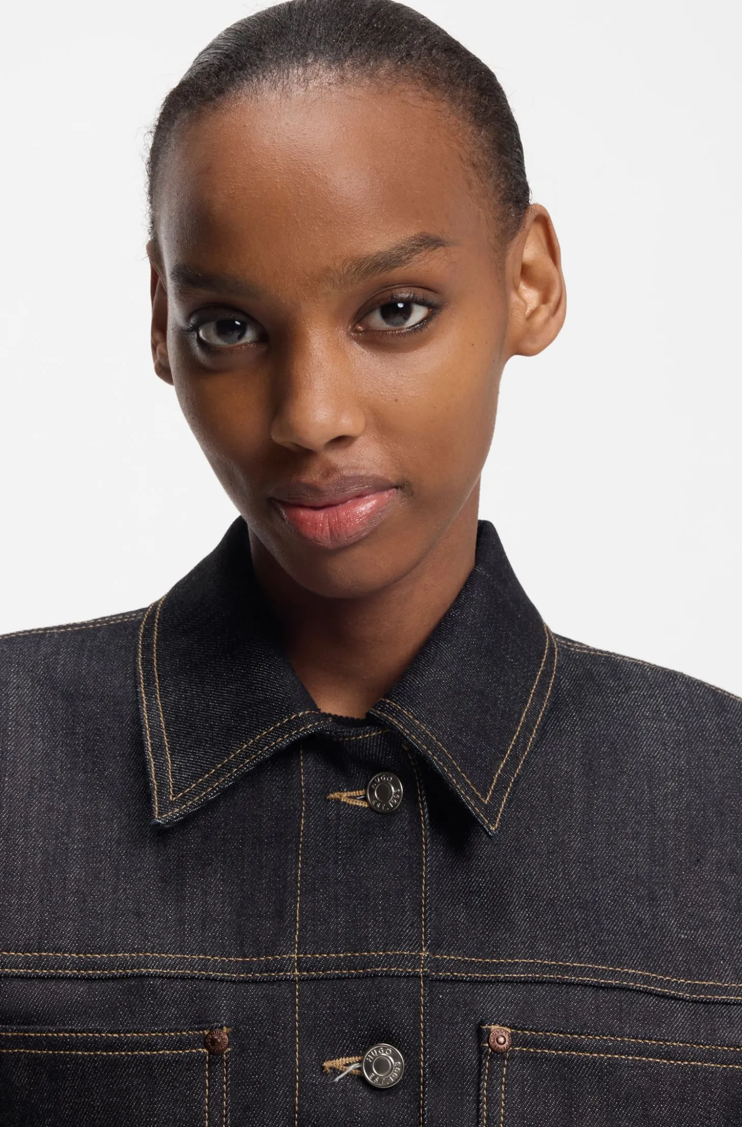 Cropped-Jacke aus japanischem Selvedge-Denim