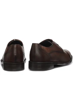 Derbys aus genarbtem Leder mit Zehenkappe