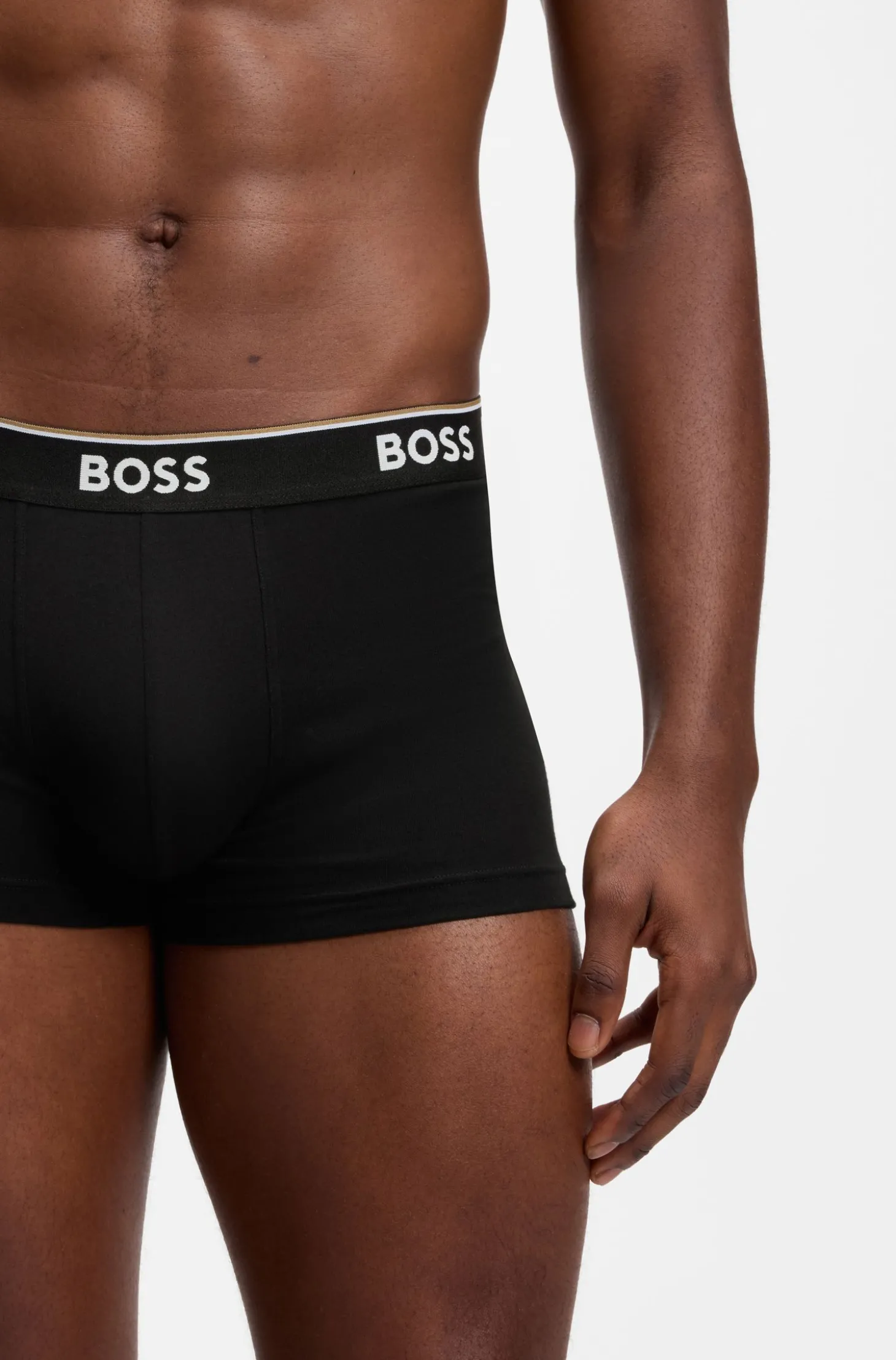 Dreierpack eng anliegende Boxershorts mit kurzem Bein aus Baumwolle mit Logo-Bund