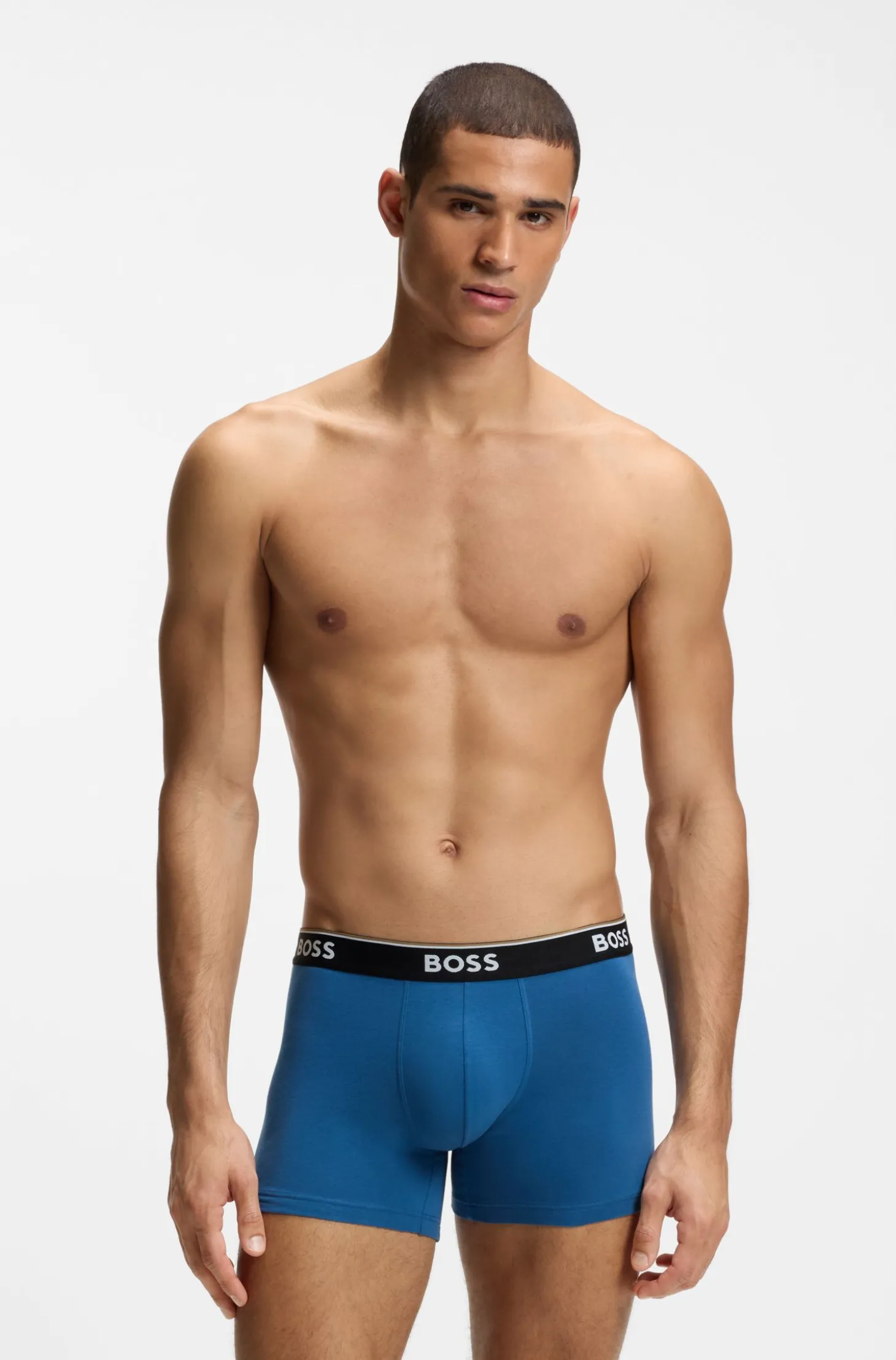 Dreierpack eng anliegende Boxershorts aus Stretch-Baumwolle mit Logo-Bund
