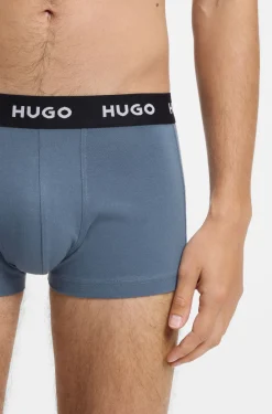 Dreierpack eng anliegende Boxershorts mit kurzem Bein und Jacquard-Logo am Bund