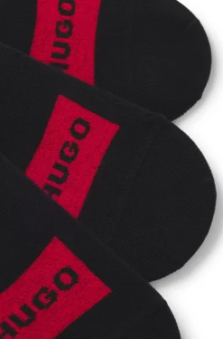 Dreierpack Füßlinge mit roten Logo-Etiketten