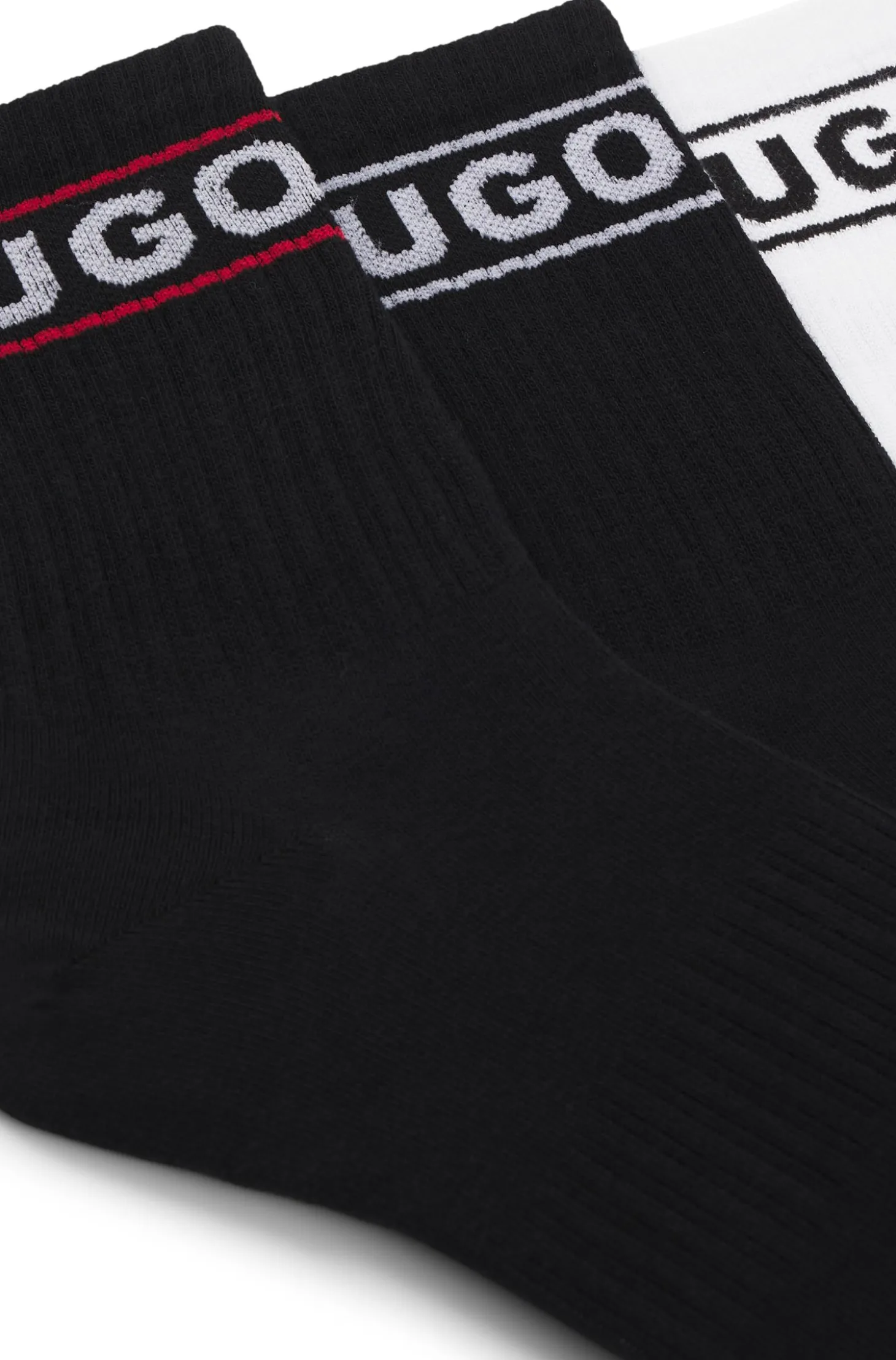Dreierpack kurze Socken mit Logos
