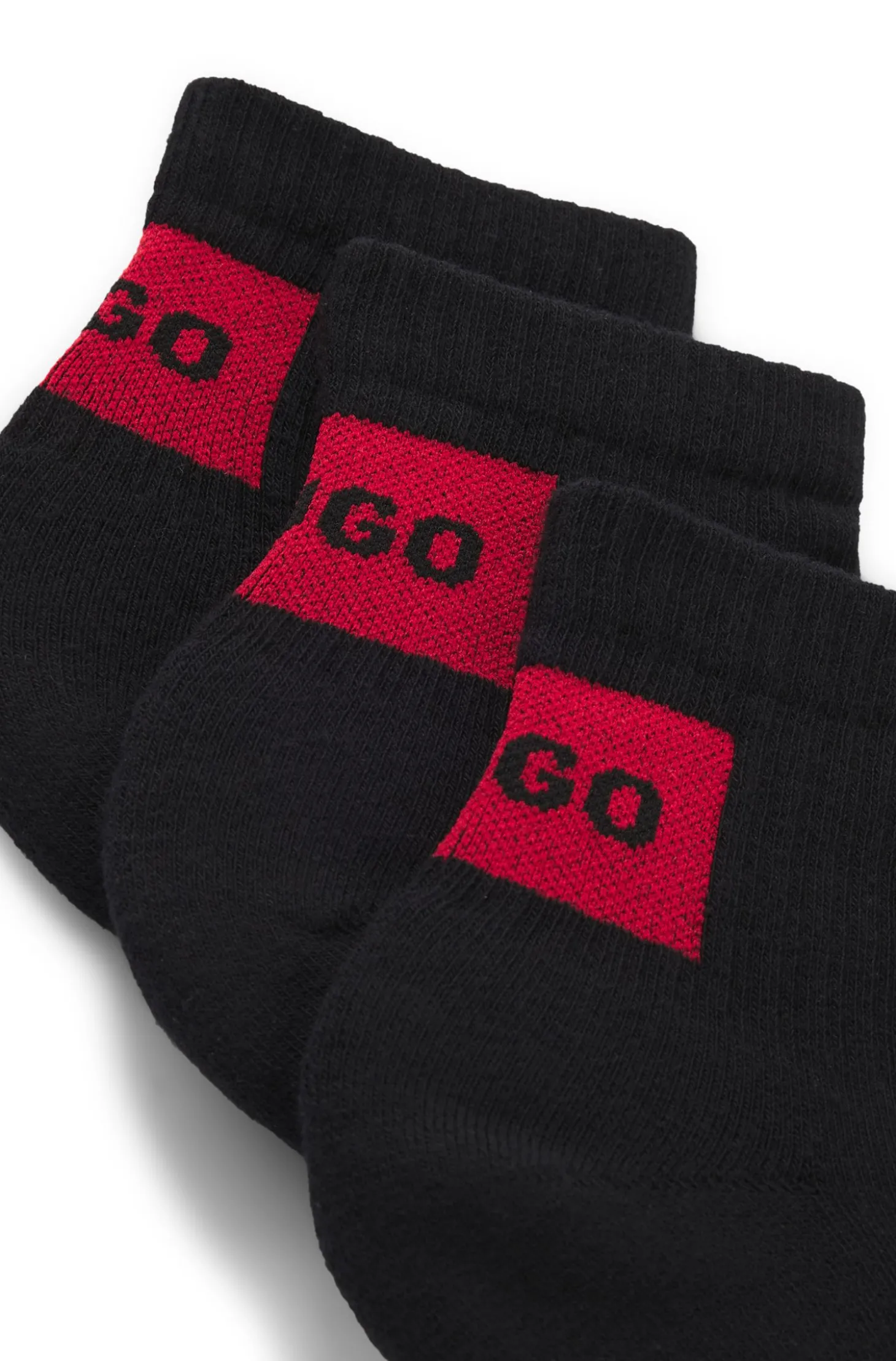 Dreierpack Sneakers-Socken mit rotem Logo-Label