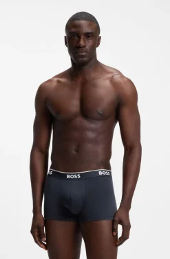 Eng anliegende Boxershorts aus Stretch-Baumwolle mit kurzem Bein und fortlaufenden Logos