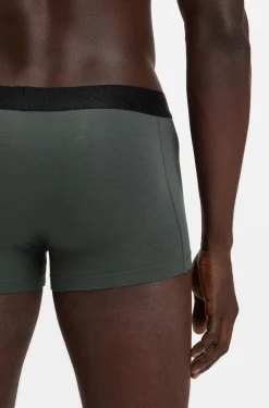 Eng anliegende Boxershorts aus Baumwoll-Mix im Dreierpack