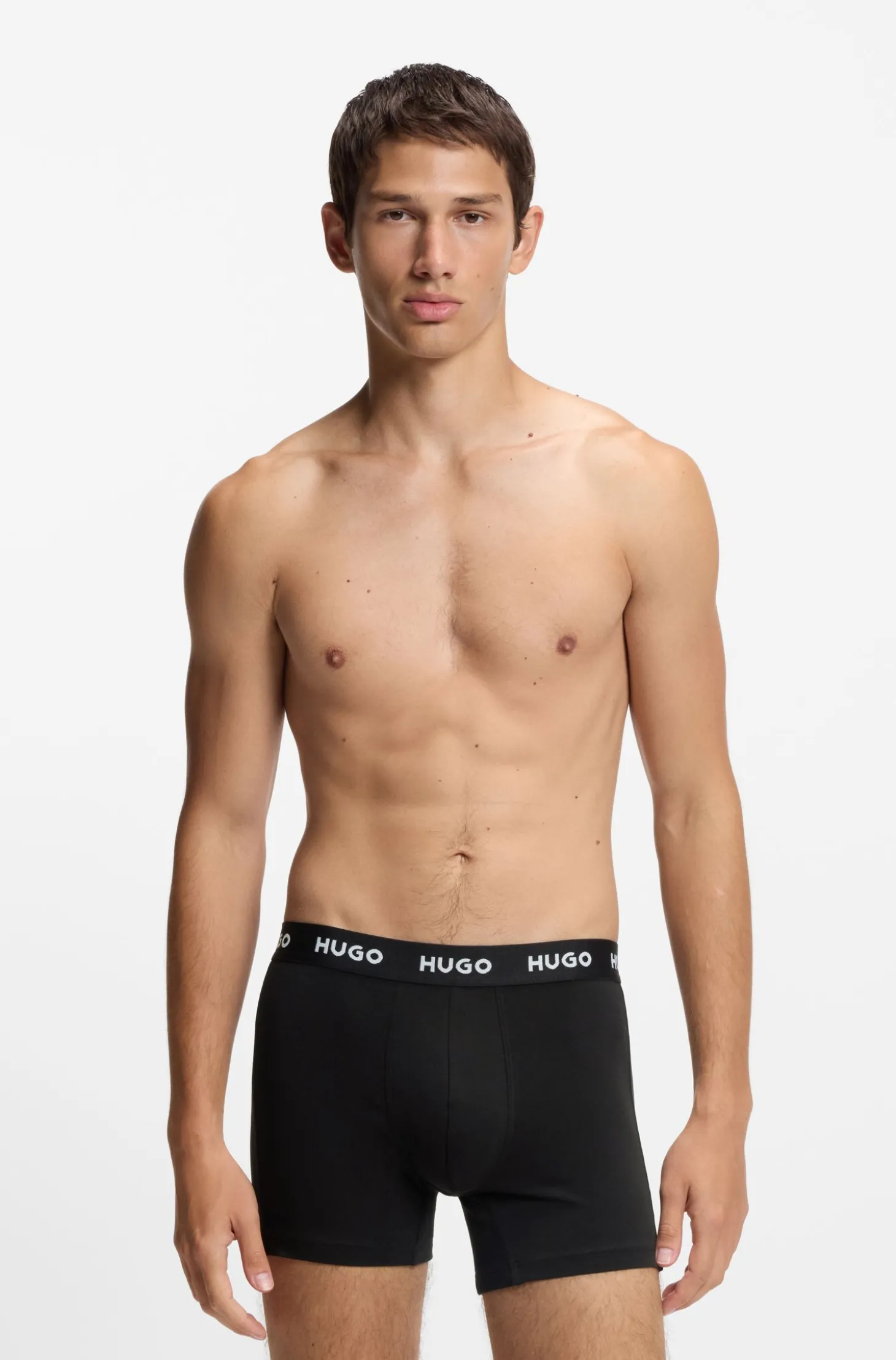 Eng anliegende Boxershorts mit Logo aus Stretch-Baumwolle im Dreierpack