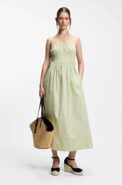Espadrilles aus Veloursleder mit Keilsohle
