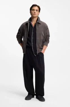 Extra Slim-Fit Jacke aus softem Veloursleder
