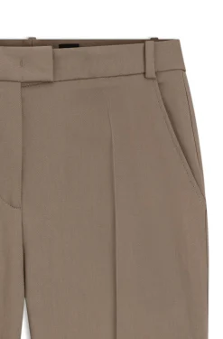 Flared-Fit Hose aus Stretch-Gabardine