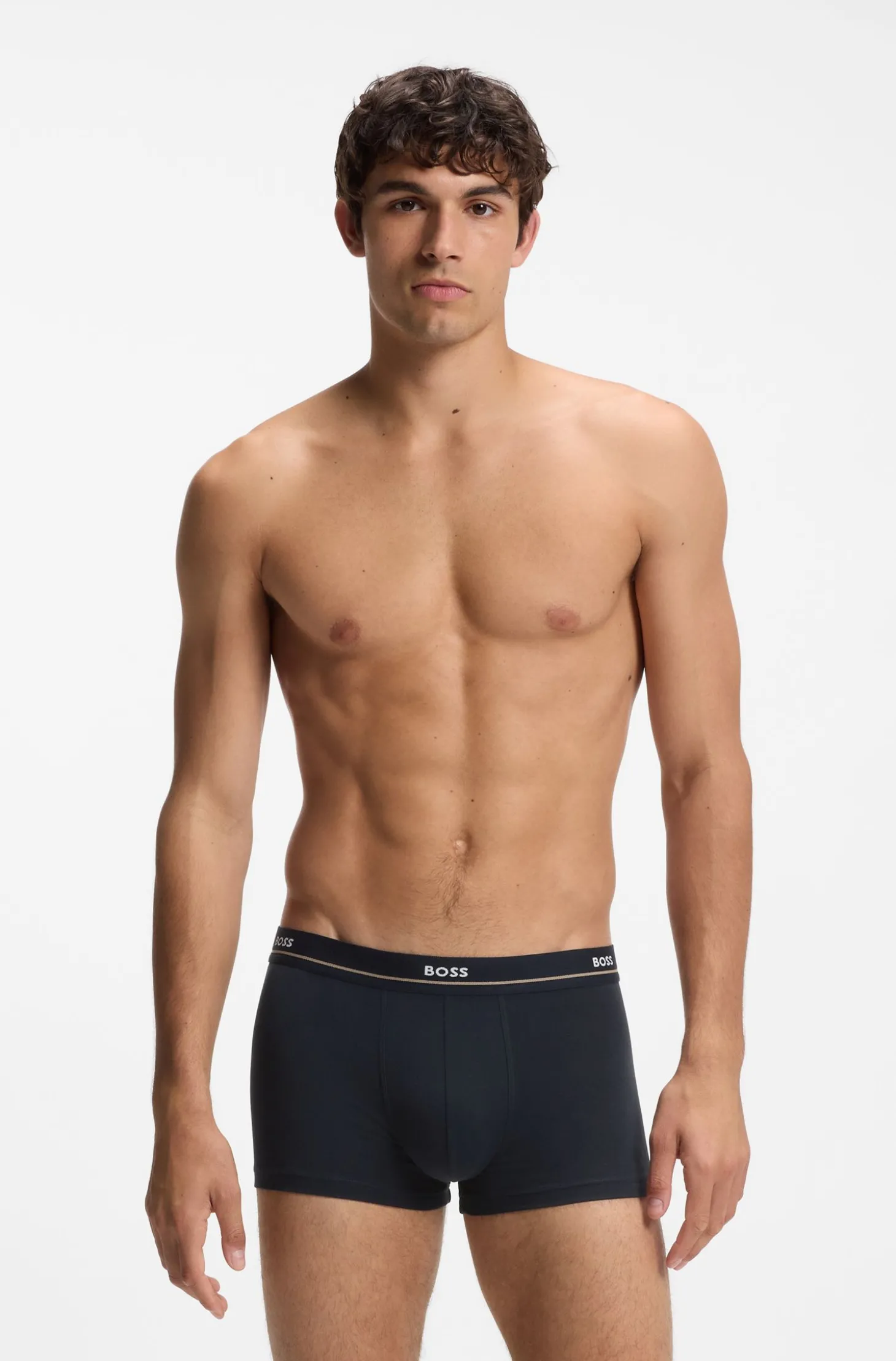 Fünfer-Pack eng anliegende Boxershorts aus Stretch-Baumwolle mit kurzem Bein und Logos am Bund
