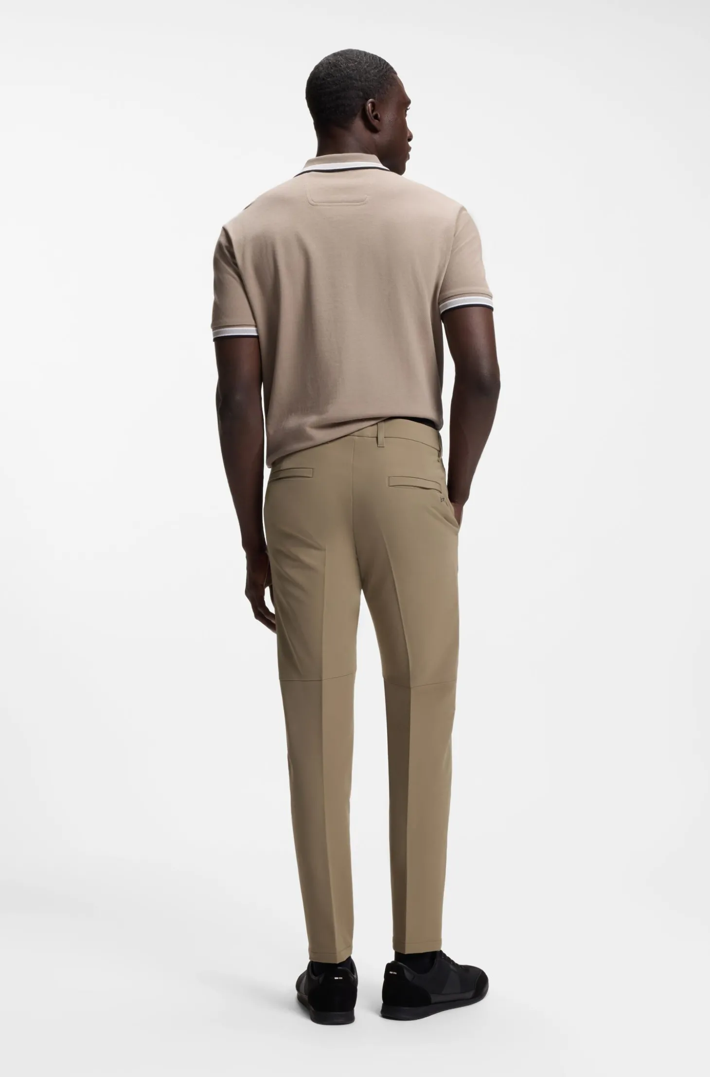 Funktionelle Slim-Fit Hose mit Vier-Wege-Stretch
