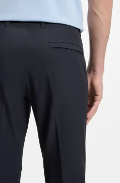 Funktionelle Slim-Fit Hose mit Vier-Wege-Stretch