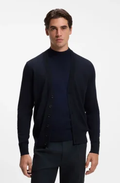 Geknöpfter Cardigan aus extrafeiner Merinowolle