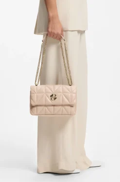 Gesteppte Umhängetasche mit Double-B-Monogramm