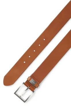 Gürtel aus italienischem Leder mit Logo-Schlaufe und Details aus gebürstetem Metall