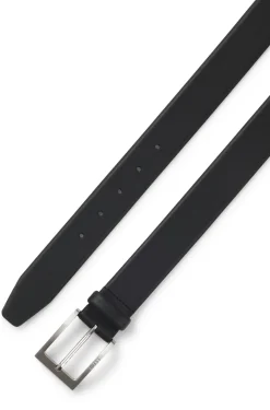 Gürtel aus Nappaleder mit Dornschließe