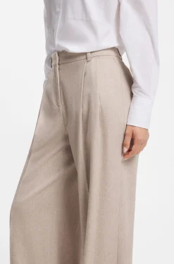 Hose aus meliertem Flanell mit weitem Beinverlauf und Bundfalten vorne
