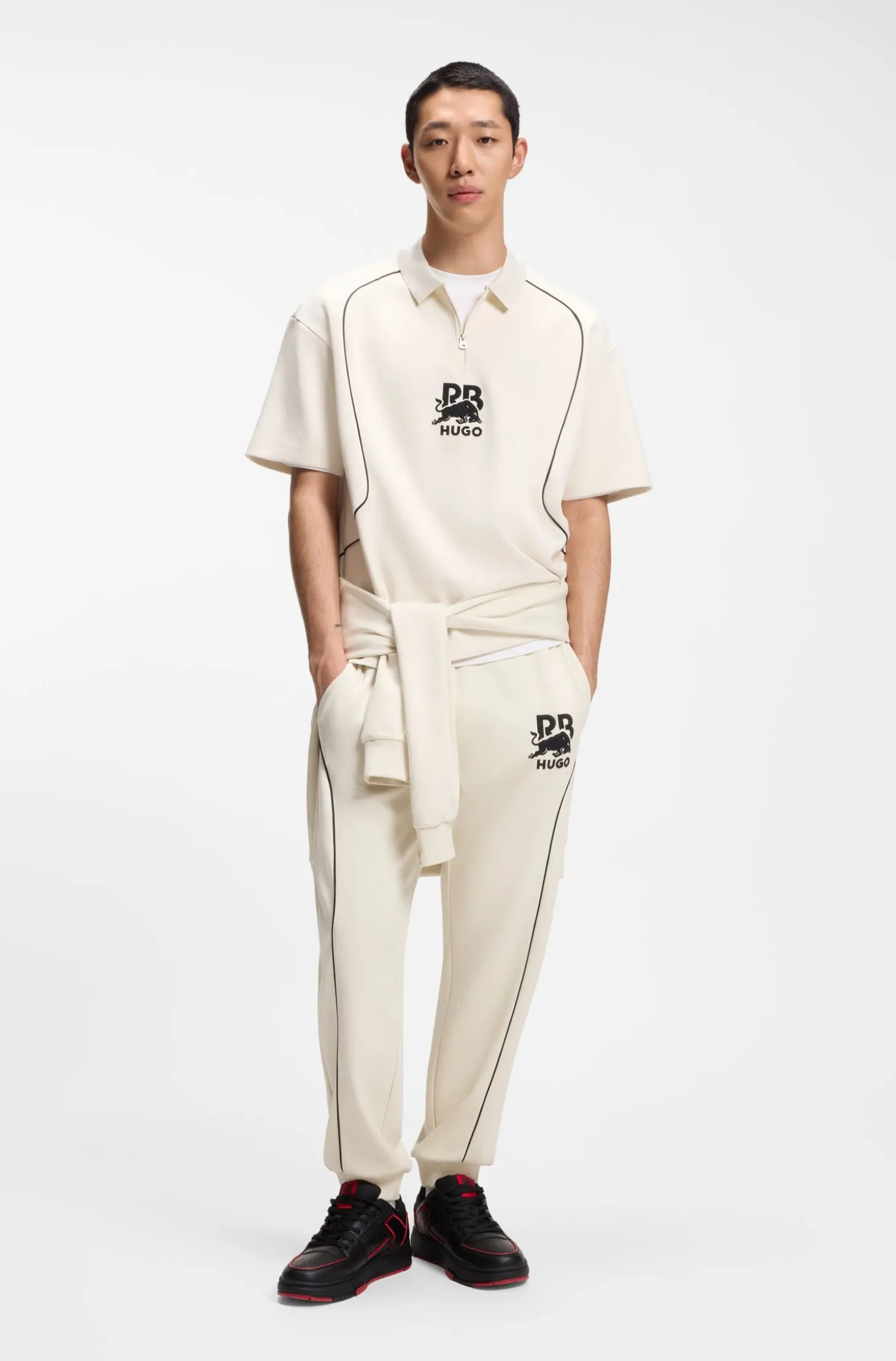HUGO x RB Poloshirt mit Stier-Motiv