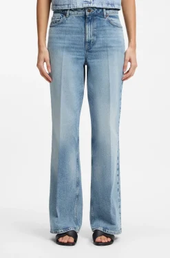 Jeans aus blauem Stretch-Denim mit weitem Beinverlauf