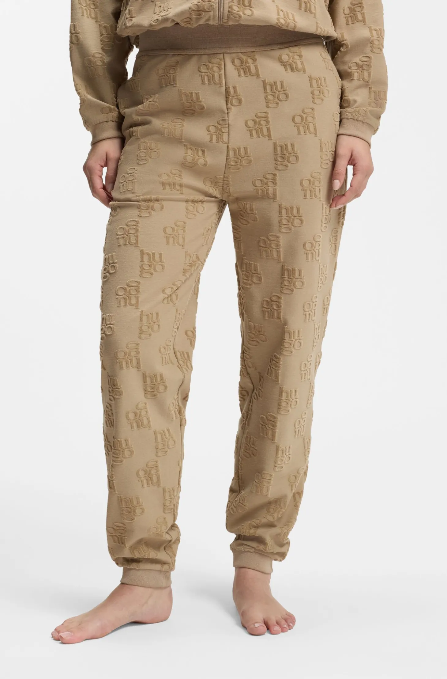 Jogginghose aus Baumwoll-Mix mit Allover-Logo-Muster