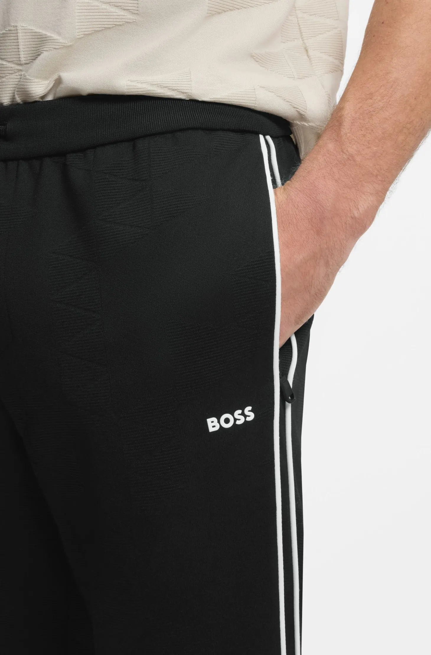 Jogginghose aus Dreiecks-Jacquard mit gummiertem Logo