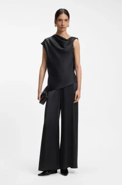 Jumpsuit mit geradem Beinverlauf und gerafftem Pin-Detail